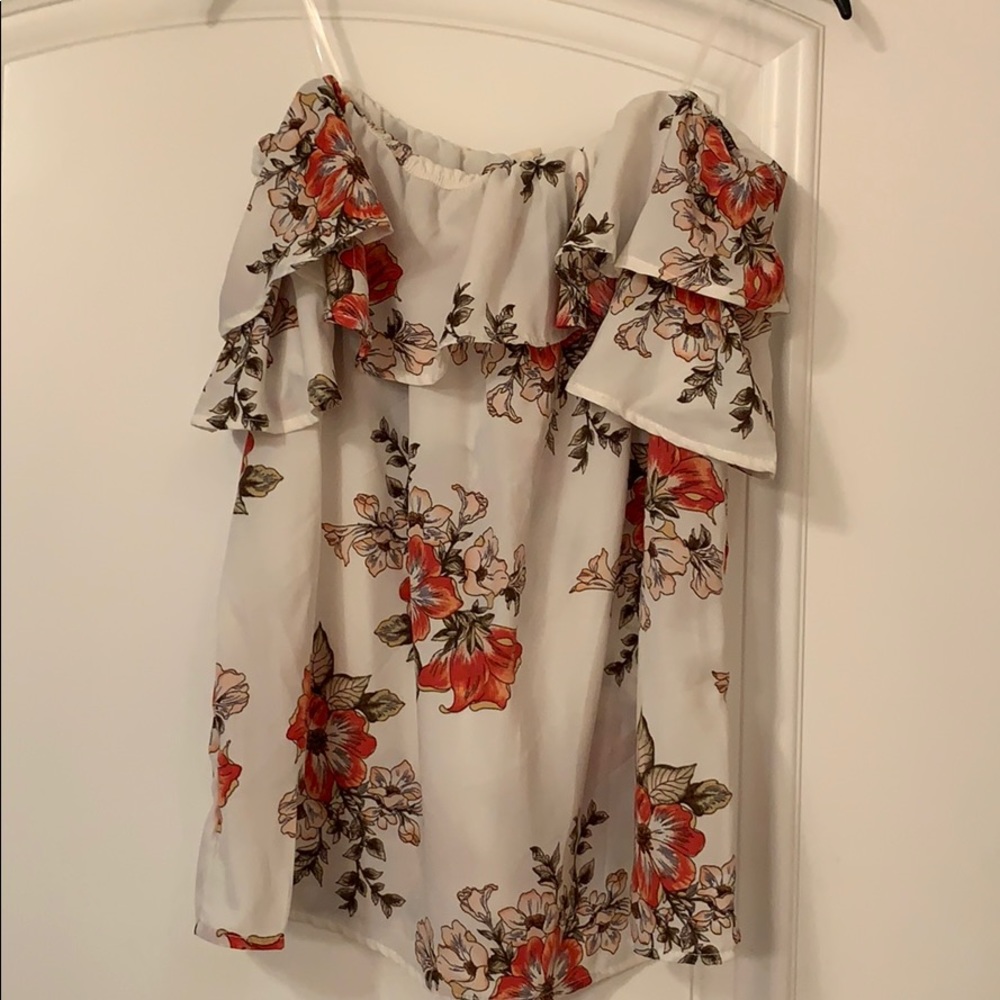 Brand new OTS top, size small